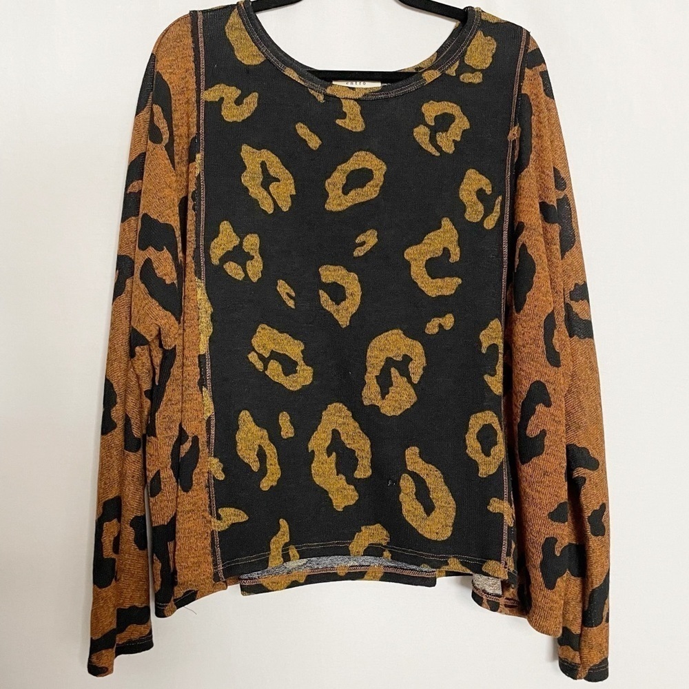 ENTRO Boho Mixed Leopard Print Oversized Dolman Sleeve Lightweight Sweater Top
